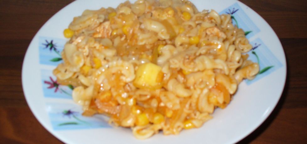 Makaron z serem i kukurydzą (autor: irenam)