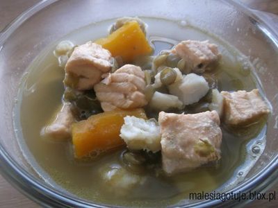 Zupa rybna z zieloną soczewicą