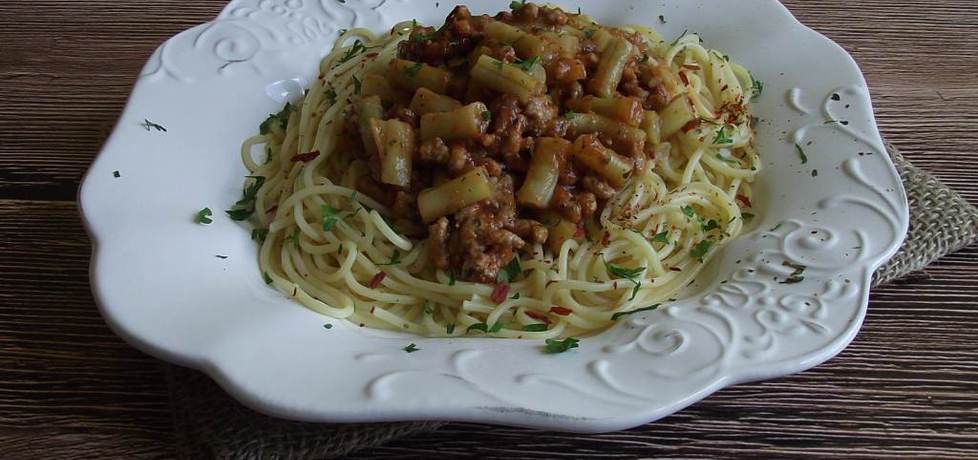 Spaghetti ala bolognese z fasolką szparagową (autor: konczi ...