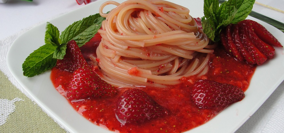 Spaghetti z truskawkami (autor: alaaa)