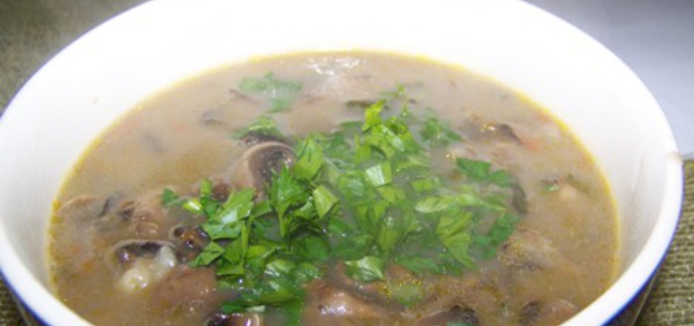 Zupa pieczarkowa (autor: zielonypokoik)