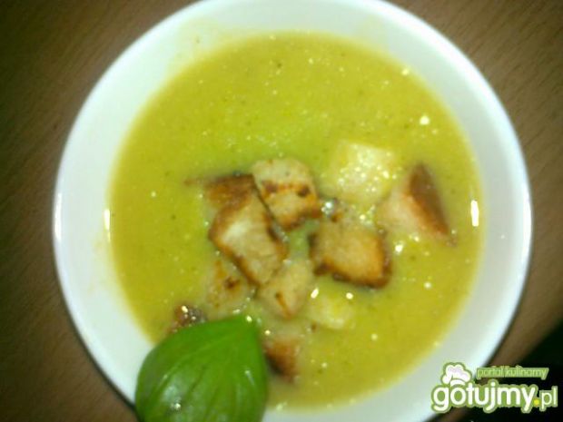 Przepis  zupa krem z brokułami przepis