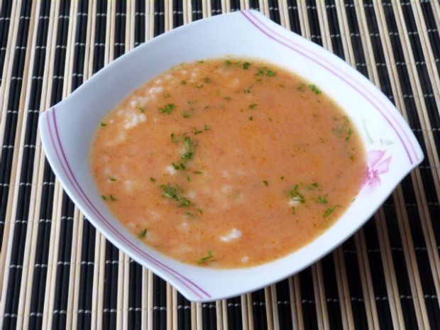 Przepis  szybka zupa pomidorowa z ryżem przepis