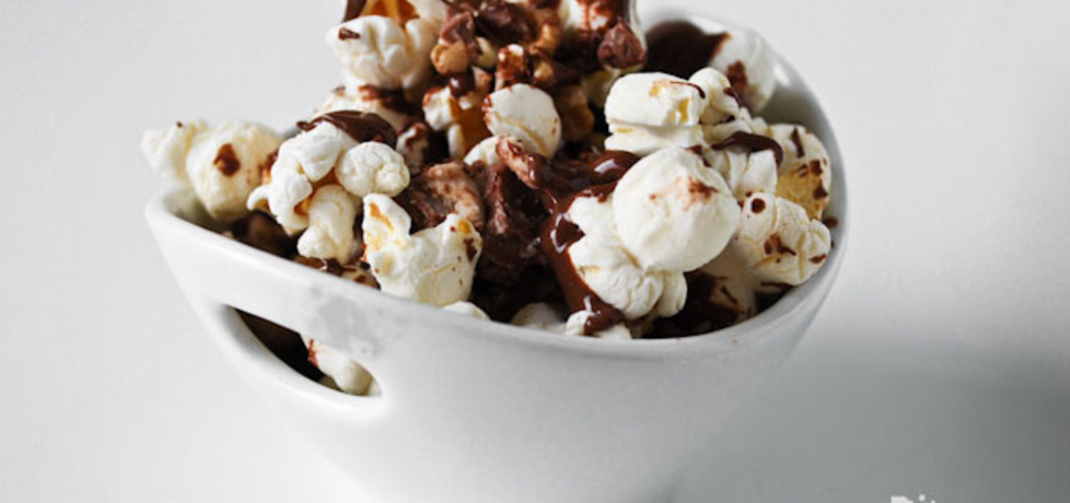 Popcorn z orzechami w czekoladzie i toffi (autor: bitedelite ...