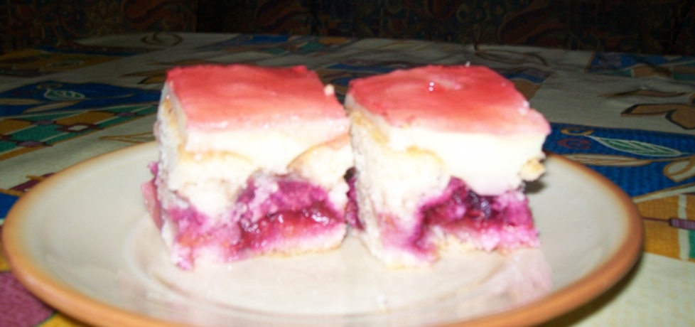 Wiśniowe ciasto z masą budyniową (autor: madi356 ...