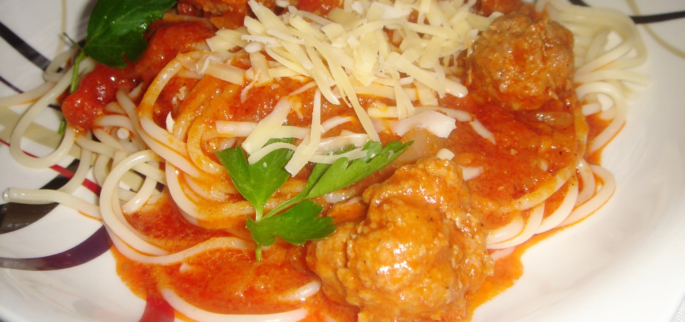 Spaghetti z pulpecikami (autor: justi2401)