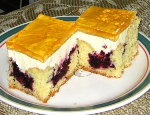 Przepis  ciasto z jagodami i galaretką przepis