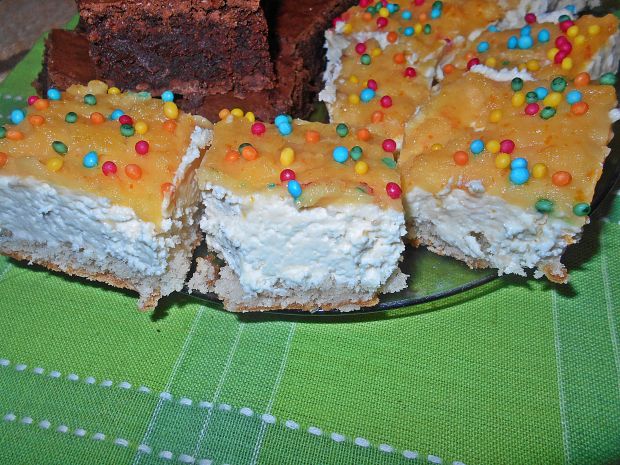 Ciasto z białą czekoladą i orange curd przepis