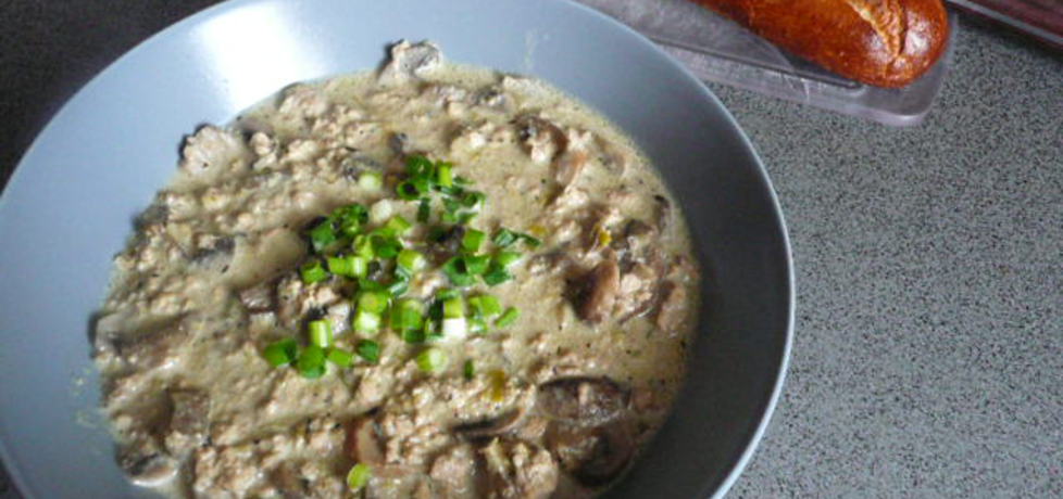 Zupa serowa z mięsem mielonym (autor: elficzna)