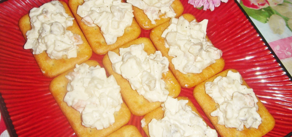 Krakersy z pastą z mozzarelli i pieczarek (autor: justi2401 ...