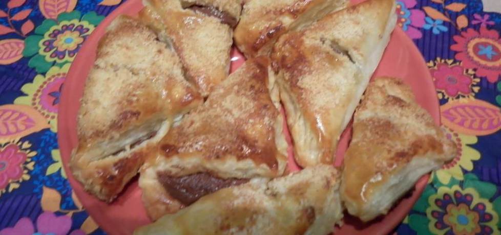Ekspresowe ciasteczka francuskie z pastą sezamową tahini. (autor ...