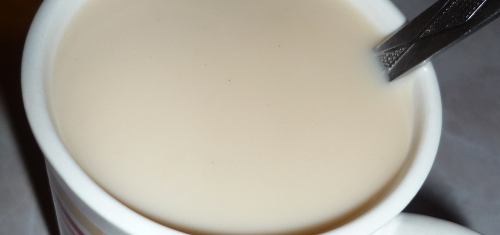 Herbata z mlekiem i miodem (autor: pycia9)