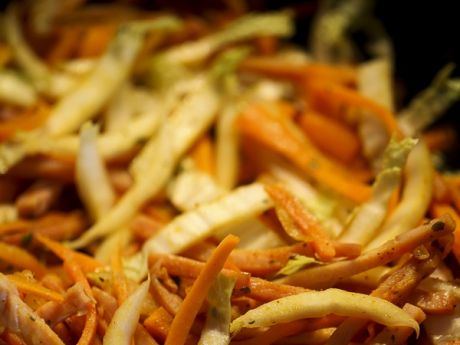 Przepis  chrupiące warzywa jesienne stir fry przepis