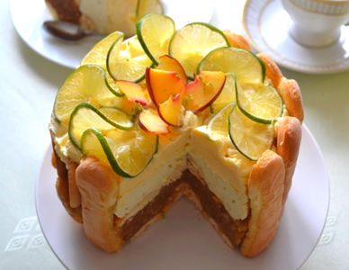 Limonkowy tort bez pieczenia