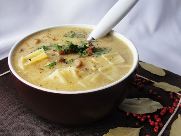 Najlepszy pomysł na: zupa grzybowa z łazankami. gotujmy.pl