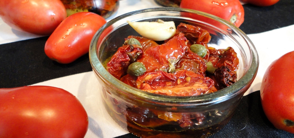 Suszone pomidory z czosnkiem i kaparami (autor: klorus ...