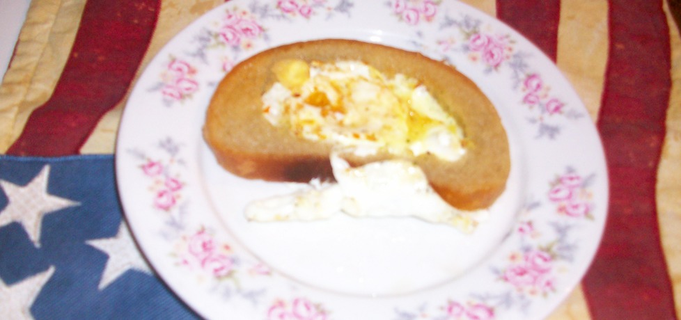Jajko w chlebku (autor: ana00)