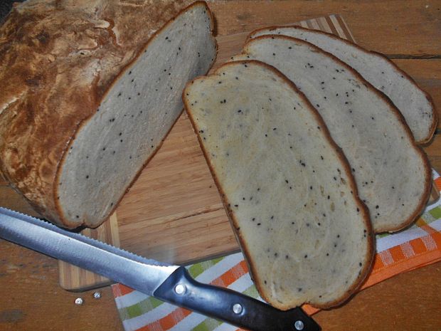 Przepis  pszenny chleb z jogurtem i czarnuszką przepis