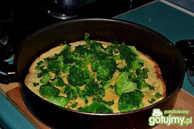 Przepis  omlet z zielonym brokułem przepis