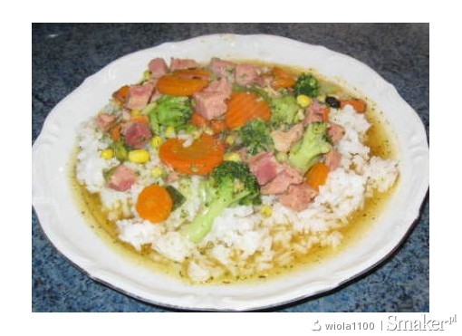 Ryż z warzywami i konserwą