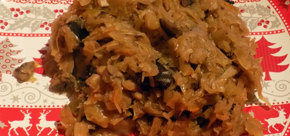 Wgilijna kapusta z grzybami (autor: monikaw)