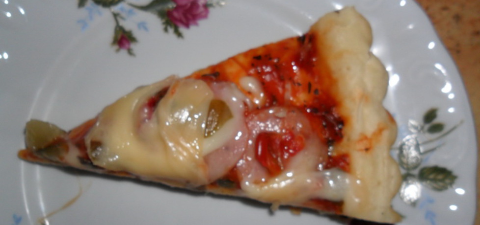 Pizza na gotowym spodzie (autor: malgorzata77)