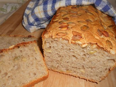 Chleb pszenno gryczany z pestkami dyni