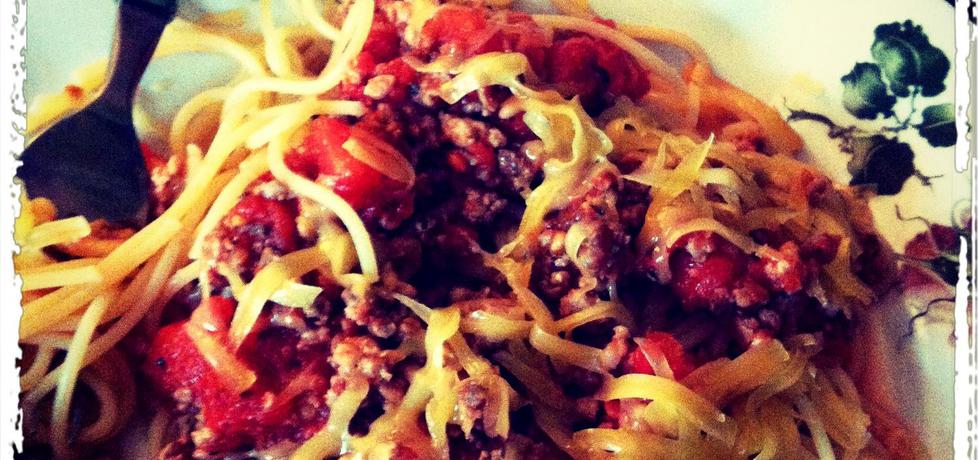Spaghetti z pomidorami i bazylią (autor: kasiek2)