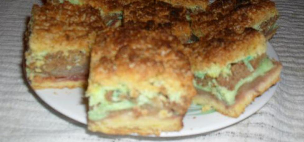 Ciasto z jablkami i zieloną pianką (autor: jodaj)