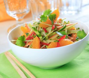 Azjatycka sałatka warzywna  prosty przepis i składniki
