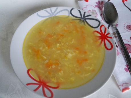 Zupa z soczewicy z makaronem przepis