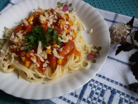 Przepis  spaghetti z pomidorowo