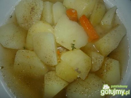 Rosół z ziemniakami  zupy