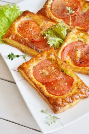 Francuskie tarty z pomidorami  prosty przepis i składniki