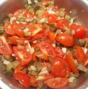 Sałatka pomidorowa obiadowa
