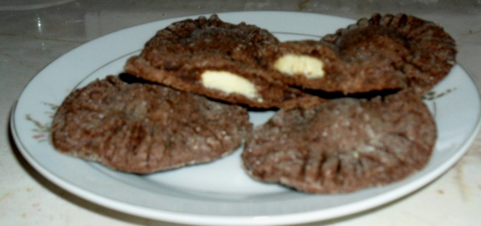 Ciastka kakaowe z nadzieniem z białej czekolady (autor: grazka1 ...