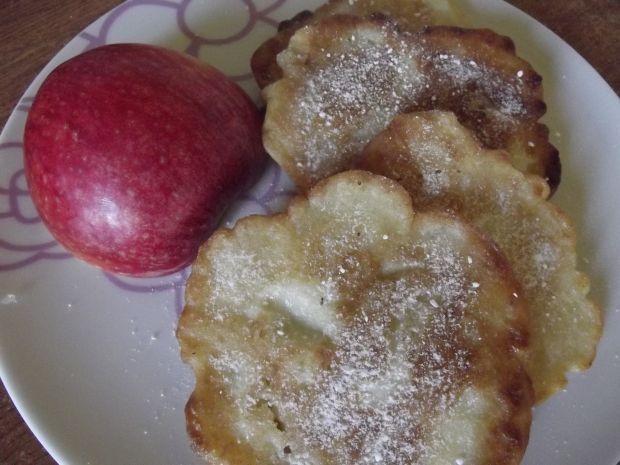 Przepis  placuszki jabłkowe na śniadanie przepis