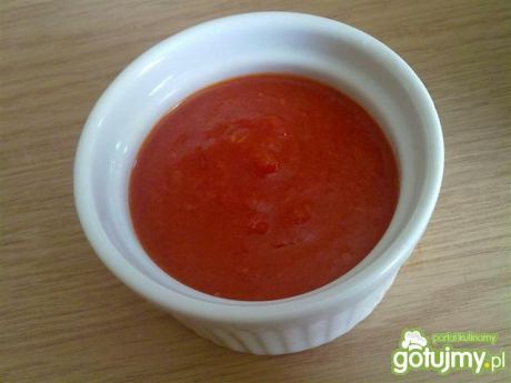 Sos pomidorowo  paprykowy  składniki