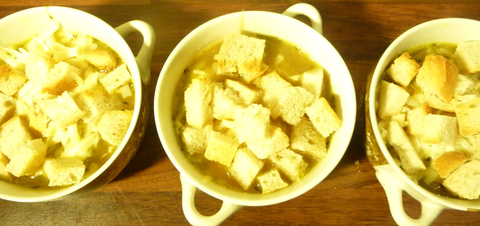 Zupa cebulowa z grzankami (autor: darmiona)