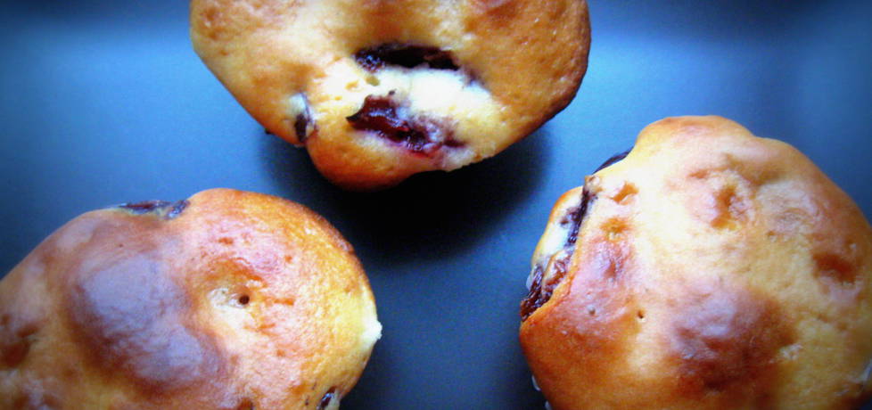 Muffinki ze śliwkami i nutellą (autor: pyszota)