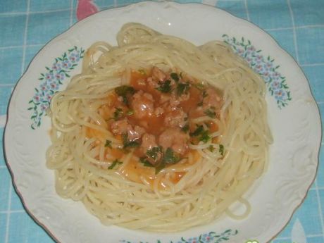 Przepis  spaghetti z domowym sosem przepis