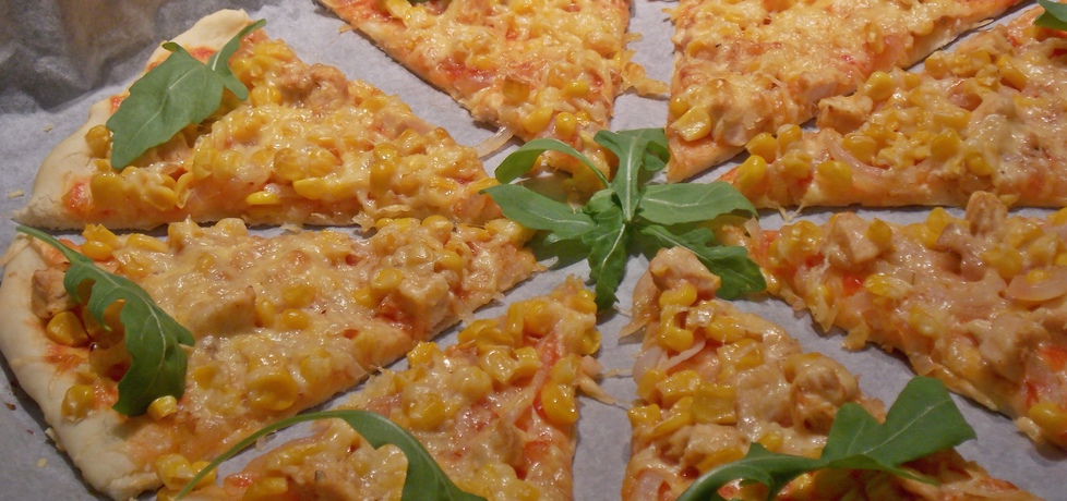 Pizza z kurczakiem curry (autor: mniam)