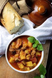 Bogracz – węgierska zupa gulaszowa