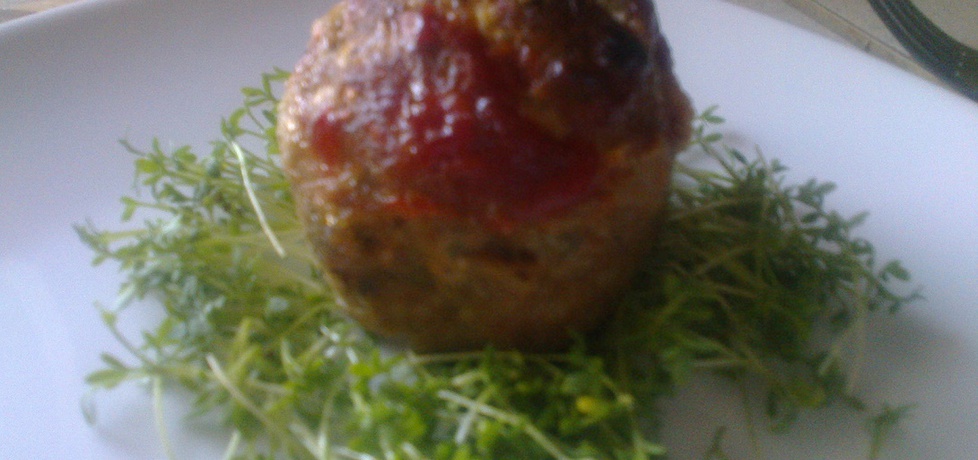 Mięsne muffiny z nadzieniem z marchewki i pora (autor: monika141 ...