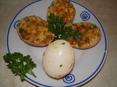Jajka faszerowane w skorupkach
