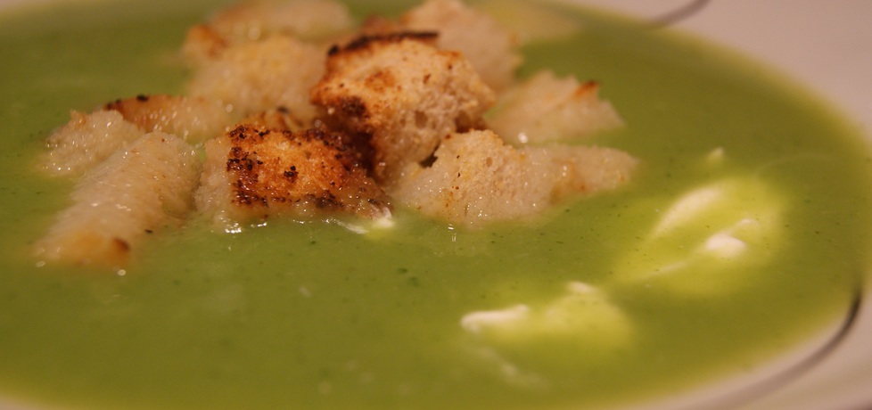 Zupa krem z brokułów z czosnkowymi grzaneczkami (autor: jolie ...