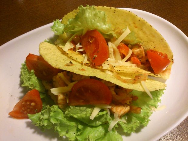 Przepis  taco z indykiem i pomidorem przepis