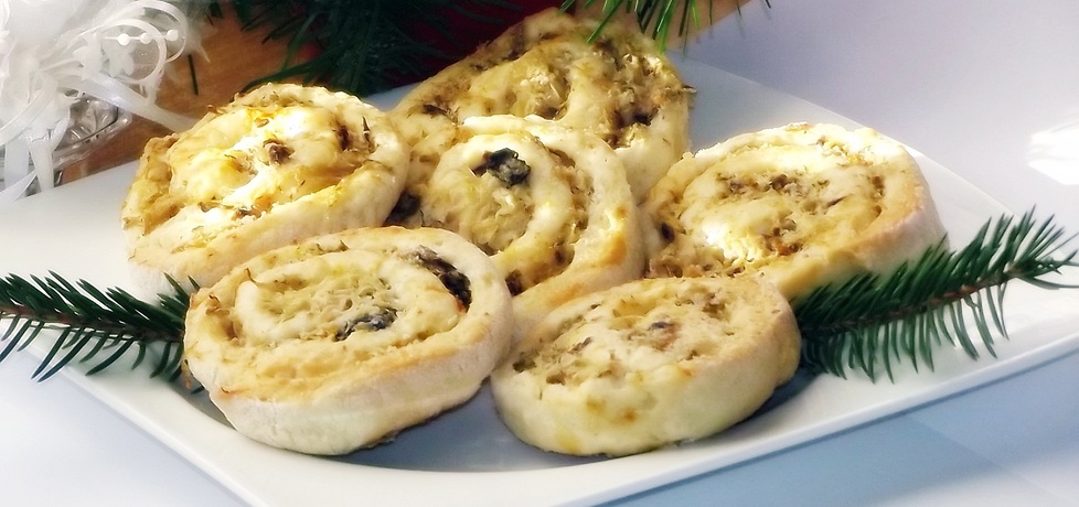 Ślimaczki świąteczne z grzybami i kapustą (autor: izabela29 ...