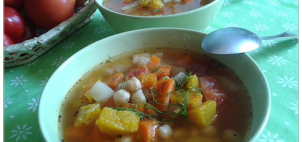Jesienna zupa z ciecierzycą (autor: monikat83)