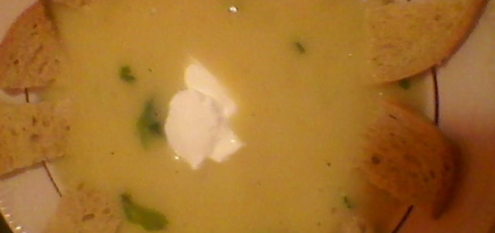 Zupa cebulowo- ziemniaczana (autor: justyna223)